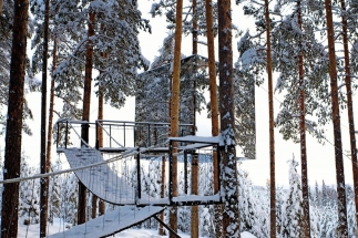 Swedish Lapland Retreat - The Mirrorcube Photo by Treehotel