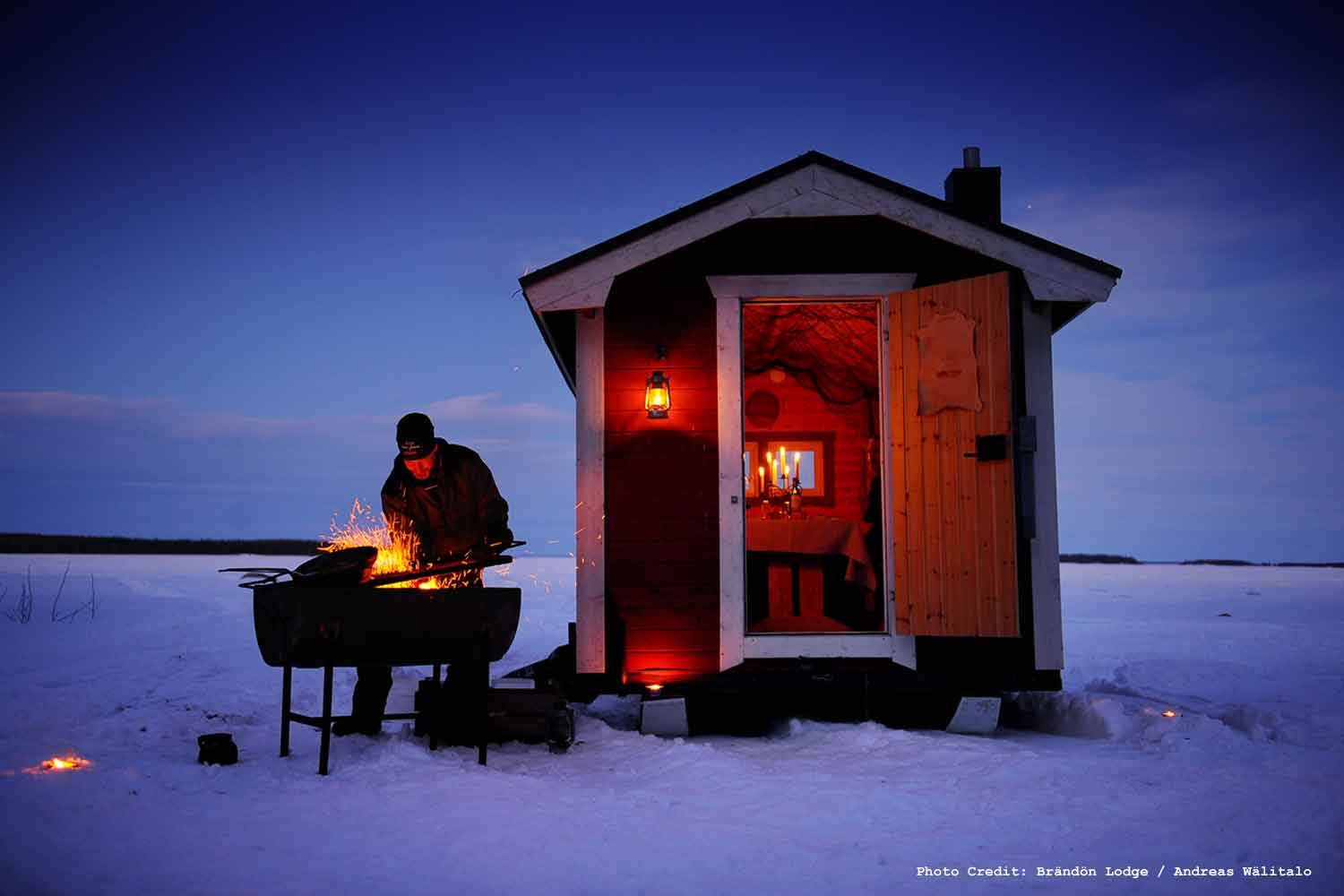 Aurora-dinner-on-ice-Lulea